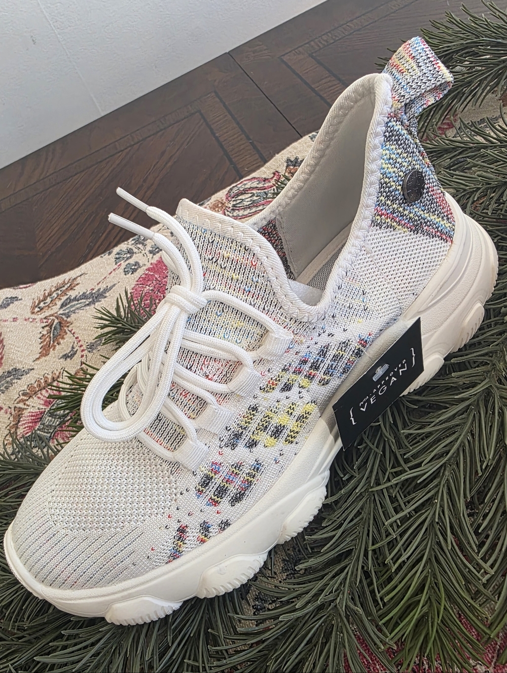 bernie mev. Women's Cooper Slip-on Sneakers in White/Light Rainbow